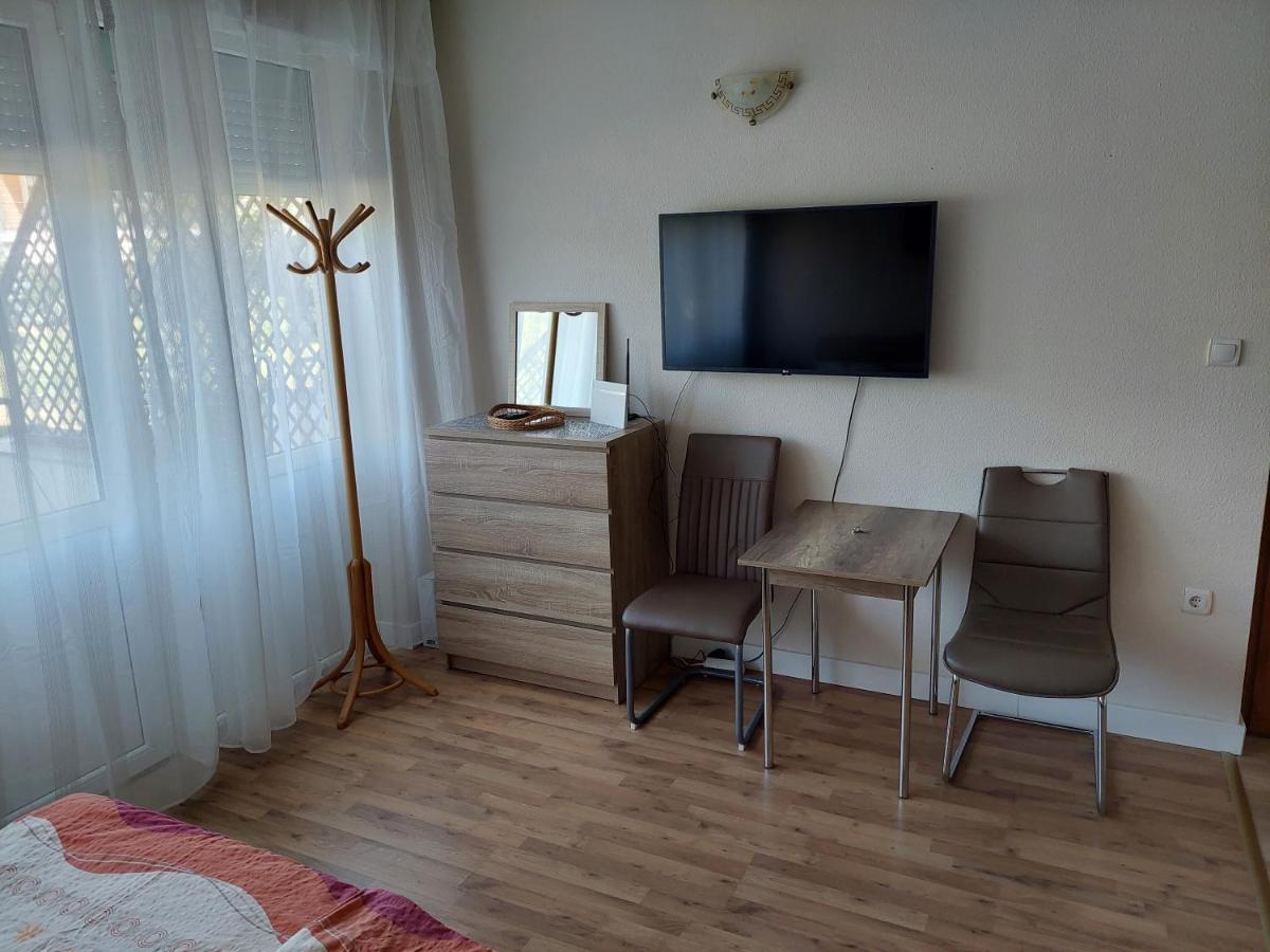 Cserke Napfeny Apartman Cserkeszolo Exterior photo
